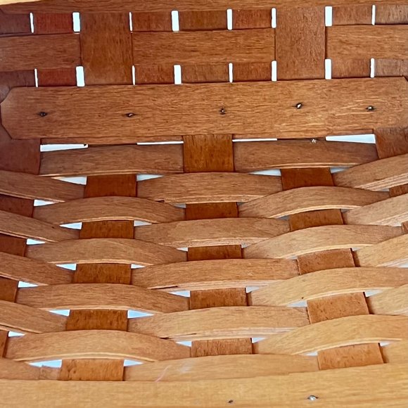 Longaberger Vintage Signed Limited Edition Basket, Rustic Farmhouse- 1990 - Picture 13 of 16